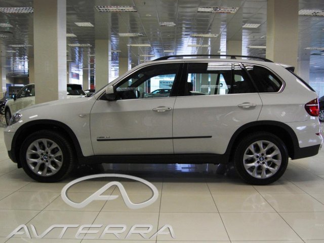 BMW X5 2012г.  автомат 3000см.  куб в городе Москва, фото 1, стоимость: 3 490 000 руб.