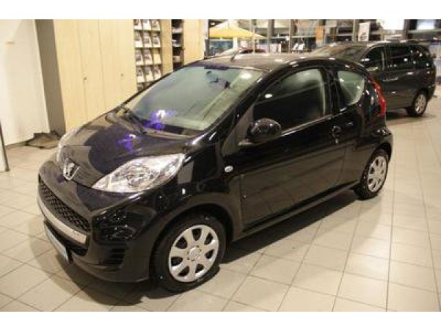 Продается автомобиль Peugeot 107 2012 года в городе Москва, фото 3, стоимость: 469 000 руб.