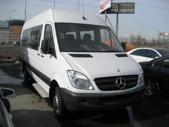 Mercedes Sprinter,  минивэн,  2013 г. в.,  механика,  2,148 л,  цвет:  белый в городе Москва, фото 1, Московская область