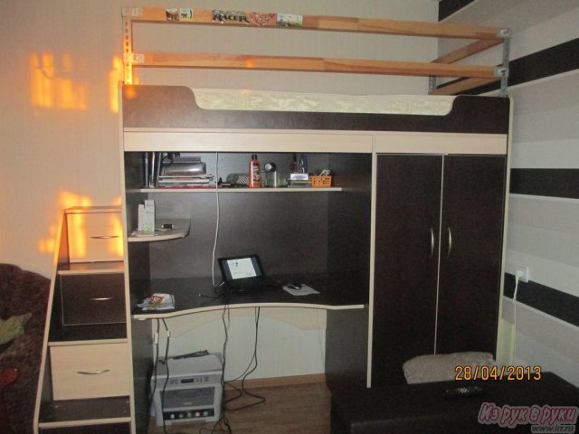 продам комплекс- 3 в 1 -кровать-шкаф-рабочий стол в городе Калининград, фото 1, стоимость: 8 000 руб.