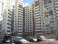 1-комн.  квартира,  Окружная ул,  1,  13/14,  площадь:  общая 47.3 кв. м.,  жилая 18.3 кв. м.,  кухня 12 кв. м.,  с/у раздельный,  балкон/лоджия,.. . в городе Лобня, фото 1, Московская область