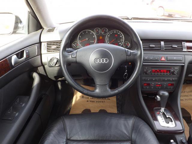 Audi A6,  2002 г. в.,  автоматическая,  3000 куб.,  пробег:  103000 км. в городе Санкт-Петербург, фото 7, Audi