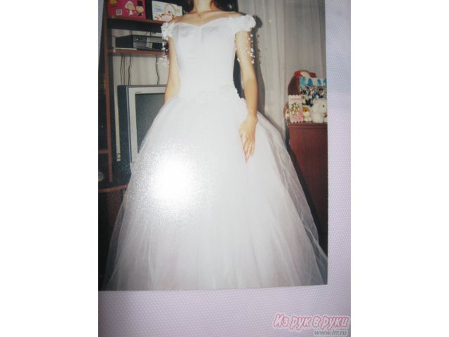 Свадебное платье в городе Нижнекамск, фото 2, стоимость: 1 700 руб.