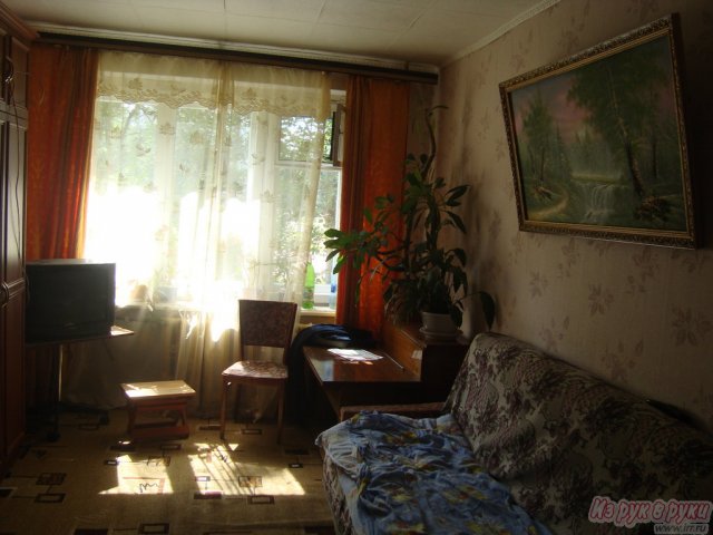 2-комн.  квартира,  Воровского ул,  5,  2/5,  общая 42 кв. м. в городе Кингисепп, фото 1, стоимость: 24 000 руб.