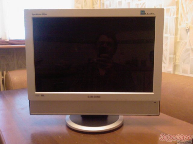 Продам:  ЖК монитор Samsung SyncMaster 940MG  LCD TV monitor в городе Тольятти, фото 1, стоимость: 2 500 руб.