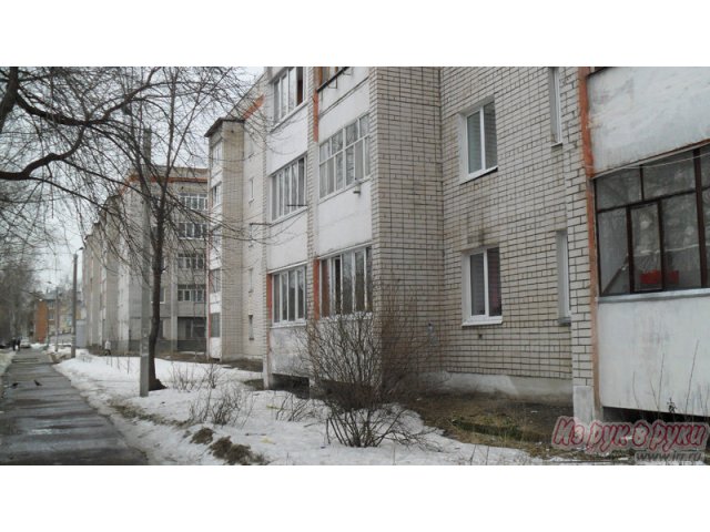 2-комн.  квартира,  Лейтенанта Красикова ул,  д.  13,  1/5,  площадь:  общая 48 кв. м.,  жилая 30 кв. м.,  кухня 9 кв. м.,  с/у раздельный,  евроремонт,.. . в городе Казань, фото 1, Вторичный рынок