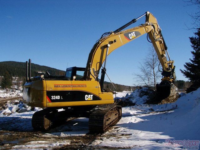 Экскаватор Caterpillar 324 DL,  2010 г. в.  в аренду в городе Москва, фото 1, стоимость: 2 000 руб.