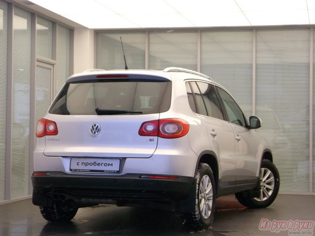 Volkswagen Tiguan,  внедорожник,  2009 г. в.,  пробег:  62230 км.,  автоматическая,  2.0 л в городе Ижевск, фото 1, Удмуртия