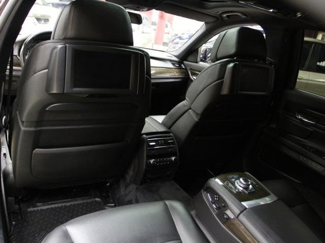 BMW 750,  2009 г. в.,  автоматическая,  4400 куб.,  пробег:  87346 км. в городе Москва, фото 4, стоимость: 1 599 999 руб.