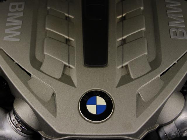 BMW 750,  2009 г. в.,  автоматическая,  4400 куб.,  пробег:  87346 км. в городе Москва, фото 7, стоимость: 1 599 999 руб.