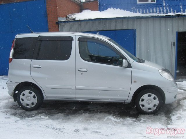 Toyota Funcargo,  универсал,  2003 г. в.,  пробег:  105000 км.,  автоматическая,  1.3 л в городе Новосибирск, фото 3, стоимость: 300 000 руб.