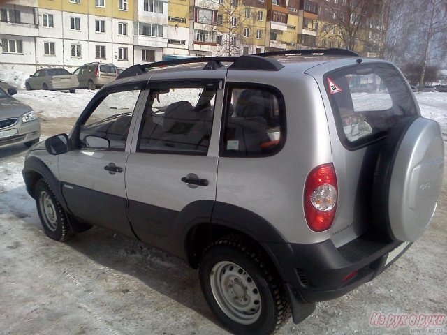 Chevrolet Niva,  внедорожник,  2011 г. в.,  пробег:  31000 км.,  механическая в городе Кемерово, фото 1, стоимость: 390 000 руб.