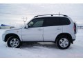 Chevrolet Niva,  внедорожник,  2010 г. в.,  пробег:  35000 км.,  механическая в городе Кузнецк, фото 1, Пензенская область