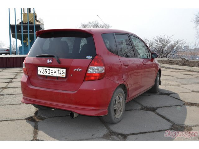 Honda Fit,  универсал,  2003 г. в.,  пробег:  140000 км.,  автоматическая,  1.3 л в городе Владивосток, фото 2, Honda