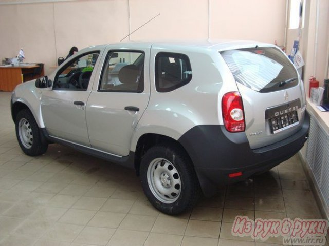 Renault Duster,  внедорожник,  2013 г. в.,  механическая,  1.6 л в городе Вологда, фото 2, Вологодская область