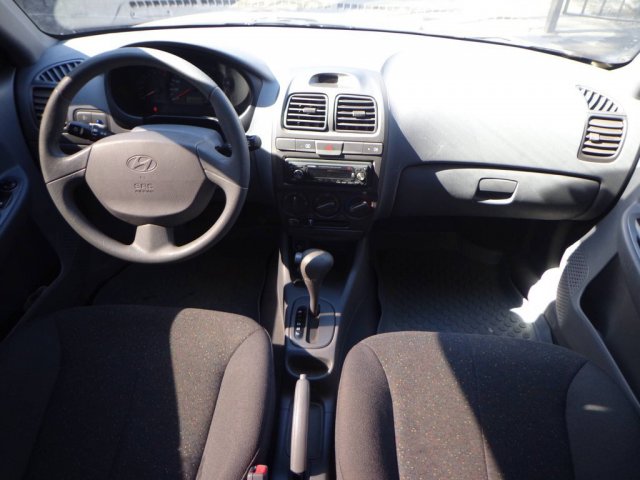 Продаётся Hyundai Accent 2007 г. в.,  1495 см3,  пробег:  42000 км.,  цвет:  бежевый металлик в городе Москва, фото 1, Hyundai