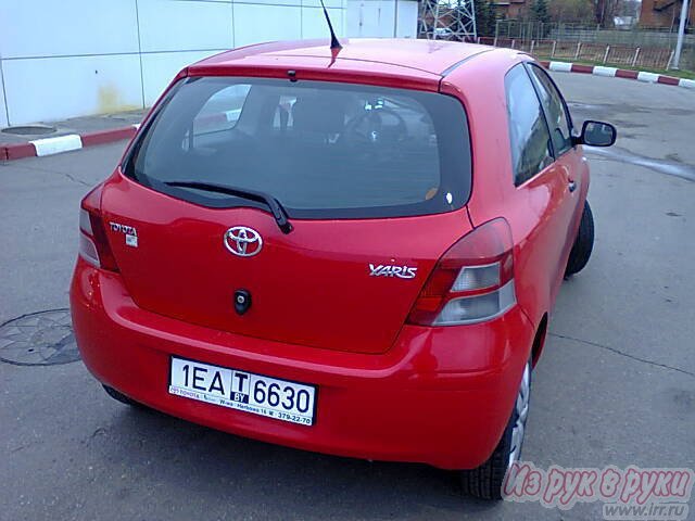 Toyota Yaris,  хэтчбек,  2010 г. в.,  пробег:  40000 км.,  механическая,  1.0 л в городе Череповец, фото 5, Вологодская область