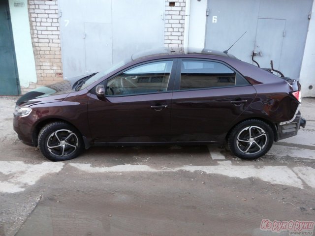 KIA Cerato,  седан,  2010 г. в.,  пробег:  35000 км.,  механическая,  1.6 л в городе Краснознаменск, фото 3, KIA