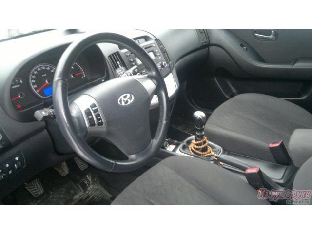 Hyundai Elantra,  седан,  2010 г. в.,  пробег:  38000 км.,  механическая,  1.6 л в городе Дзержинск, фото 2, Нижегородская область