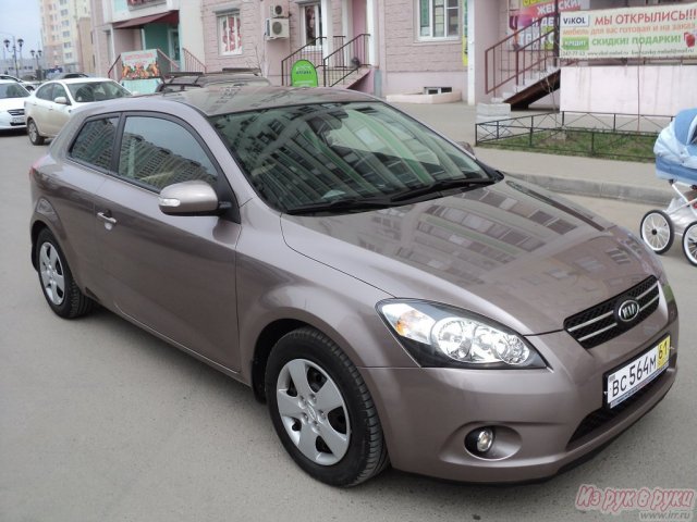 KIA Cee’d,  купе,  2011 г. в.,  пробег:  48000 км.,  автоматическая,  1600 л в городе Ростов-на-Дону, фото 6, стоимость: 520 000 руб.