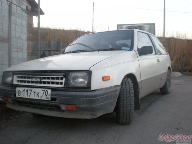 Isuzu Gemini,  хэтчбек,  1986 г. в.,  автоматическая в городе Томск, фото 2, Томская область