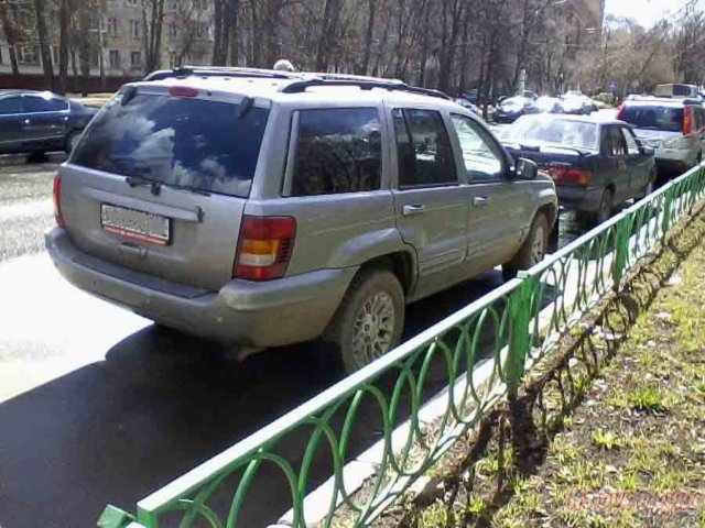 Jeep Grand Cherokee,  внедорожник,  2001 г. в.,  пробег:  298000 км.,  автоматическая,  4.7 л в городе Москва, фото 2, стоимость: 435 000 руб.