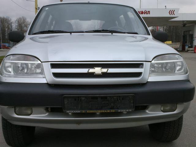 Chevrolet Niva,  2004 г. в.,  механическая,  1690 куб.,  пробег:  93000 км. в городе Санкт-Петербург, фото 4, Chevrolet