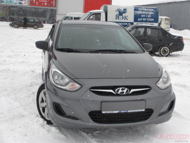 Hyundai Solaris,  хэтчбек,  2012 г. в.,  пробег:  34000 км.,  механическая,  1.6 л в городе Вологда, фото 3, Вологодская область