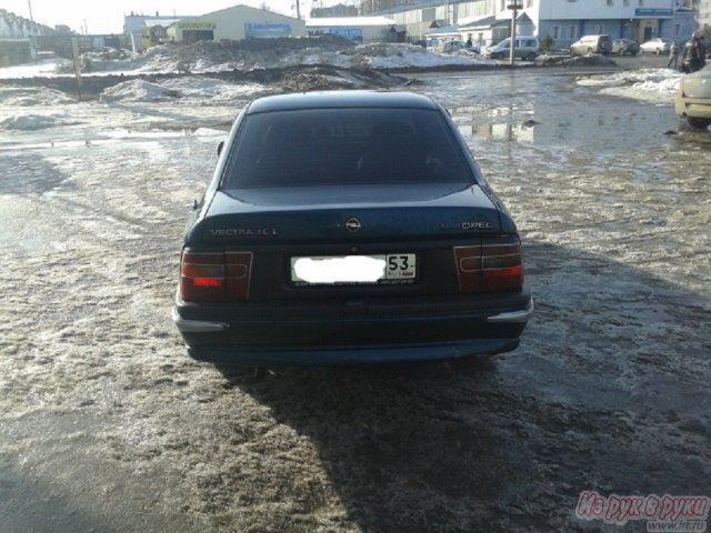 Opel Vectra,  седан,  1994 г. в.,  механическая,  1.6 л в городе Великий Новгород, фото 6, Новгородская область