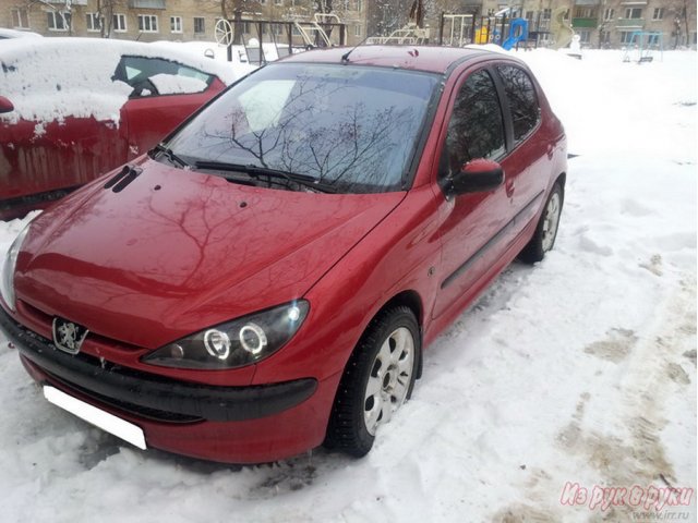 Peugeot 206,  хэтчбек,  2005 г. в.,  пробег:  95000 км.,  автоматическая,  1.4 л в городе Пушкино, фото 1, стоимость: 230 000 руб.