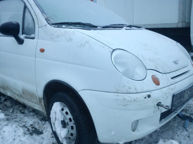 Продается Daewoo Matiz M,  цвет:  белый,  двигатель: 0.8 л,  51 л. с.,  кпп:  механическая,  кузов:  хэтчбек,  пробег:  35000 км,  состояние автомобиля:.. . в городе Челябинск, фото 4, Daewoo