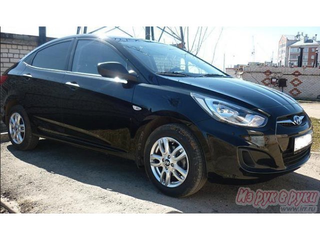 Hyundai Solaris,  седан,  2012 г. в.,  пробег:  16500 км.,  механическая,  1.4 л в городе Казань, фото 3, Татарстан