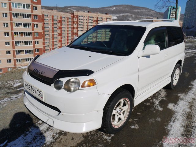 Honda HR-V,  внедорожник,  1999 г. в.,  вариатор,  1.6 л в городе Владивосток, фото 1, стоимость: 310 000 руб.