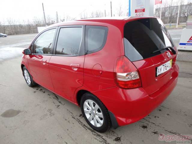 Honda Jazz,  хэтчбек,  2008 г. в.,  пробег:  77000 км.,  механическая,  1.4 л в городе Киров, фото 2, Honda