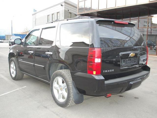 Chevrolet Tahoe,  2008 г. в.,  автоматическая,  5327 куб.,  пробег:  89000 км. в городе Санкт-Петербург, фото 3, стоимость: 1 149 000 руб.