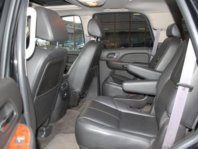 Chevrolet Tahoe,  2008 г. в.,  автоматическая,  5327 куб.,  пробег:  89000 км. в городе Санкт-Петербург, фото 5, Ленинградская область