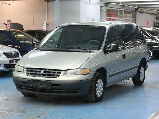 Plymouth Voyager,  1999 г. в.,  автоматическая,  2345 куб.,  пробег:  197654 км. в городе Москва, фото 2, Plymouth