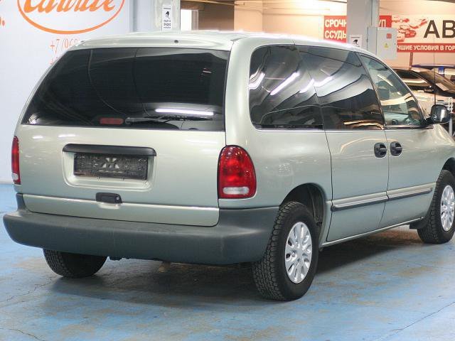 Plymouth Voyager,  1999 г. в.,  автоматическая,  2345 куб.,  пробег:  197654 км. в городе Москва, фото 4, стоимость: 299 999 руб.