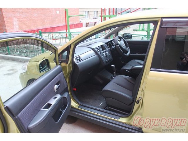 Nissan Tiida,  хэтчбек,  2005 г. в.,  пробег:  63400 км.,  автоматическая,  1,5 л в городе Новосибирск, фото 4, Nissan