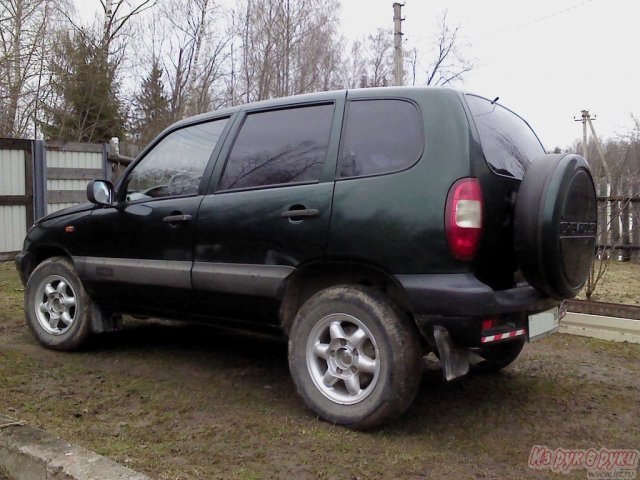 Chevrolet Niva,  внедорожник,  2004 г. в.,  пробег:  82000 км.,  механическая в городе Псков, фото 4, стоимость: 235 000 руб.