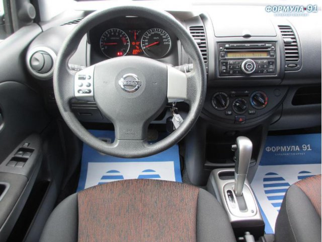 Продаётся Nissan Note 2009 г. в.,  1600 см3,  тип двигателя:  бензин карбюратор,  цвет:  серебристый,  пробег:  23000 км. в городе Москва, фото 6, Nissan