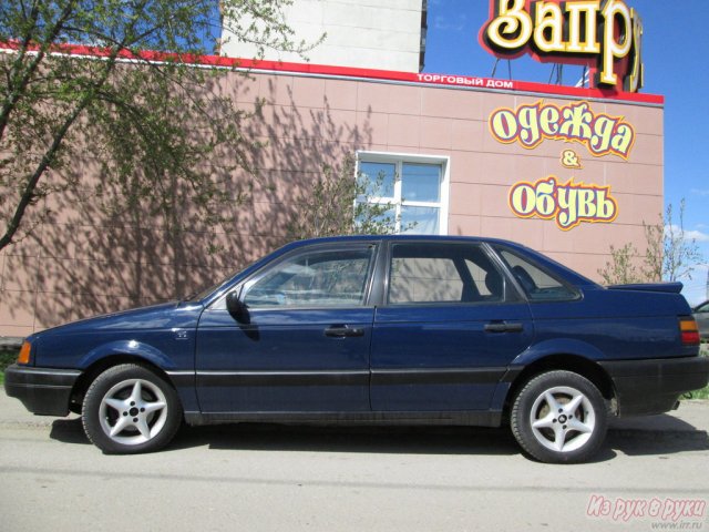 Volkswagen Passat,  седан,  1991 г. в.,  пробег:  150000 км.,  механическая,  1800 л в городе Саранск, фото 1, Volkswagen