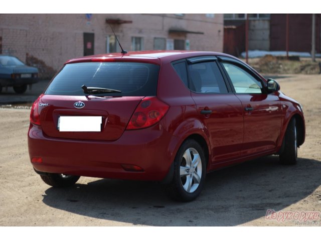 KIA Cee’d,  хэтчбек,  2007 г. в.,  пробег:  97338 км.,  механическая,  1.4 л в городе Уфа, фото 3, стоимость: 365 000 руб.