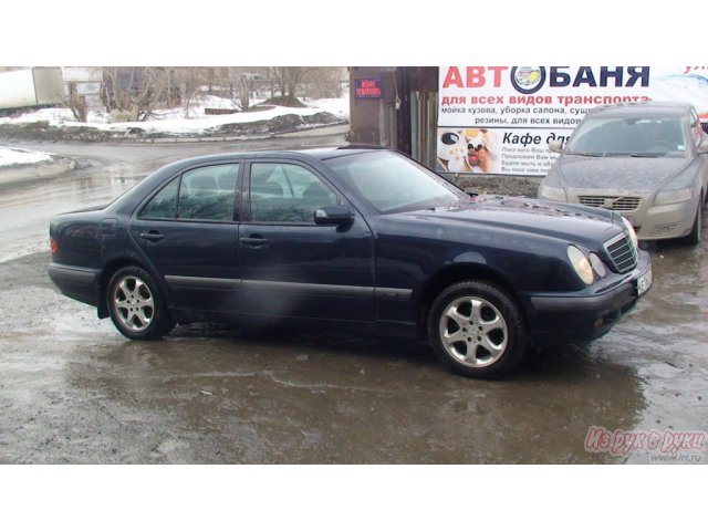 Mercedes E 200,  седан,  2001 г. в.,  пробег:  232000 км.,  автоматическая,  1800 л в городе Екатеринбург, фото 1, Свердловская область