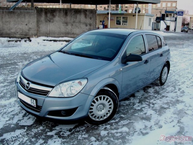 Opel Astra,  хэтчбек,  2007 г. в.,  пробег:  50500 км.,  механическая,  1.4 л в городе Великий Новгород, фото 2, Новгородская область