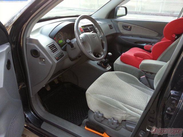 Hyundai Tucson,  внедорожник,  2005 г. в.,  пробег:  113000 км.,  механическая,  2 л в городе Королёв, фото 2, Московская область