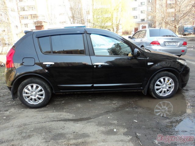 Renault Sandero,  хэтчбек,  2010 г. в.,  пробег:  20500 км.,  механическая,  1.6 л в городе Курск, фото 1, стоимость: 399 000 руб.