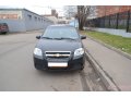 Chevrolet Aveo,  седан,  2010 г. в.,  пробег:  42000 км.,  механическая,  1.4 л в городе Химки, фото 1, Московская область