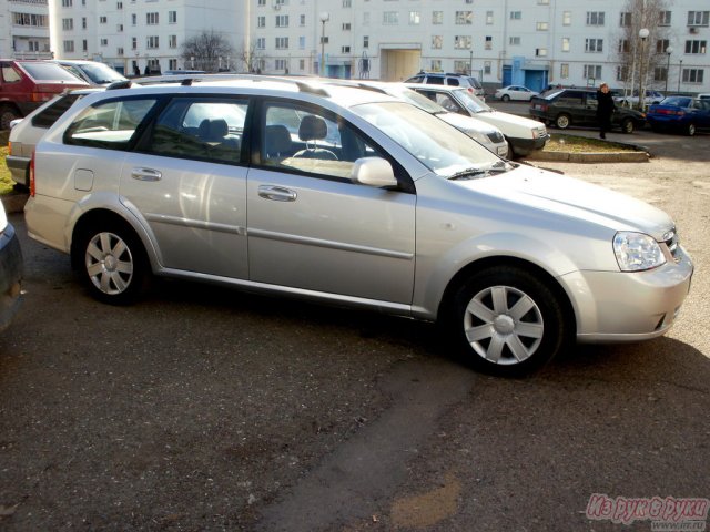 Chevrolet Lacetti,  универсал,  2012 г. в.,  пробег:  16000 км.,  механическая,  1.6 л в городе Набережные Челны, фото 1, Chevrolet