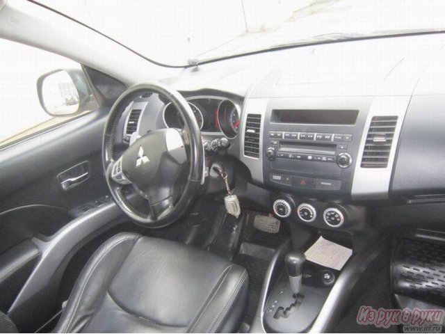 Mitsubishi Outlander XL,  внедорожник,  2007 г. в.,  пробег:  130000 км.,  автоматическая,  3 л в городе Киров, фото 3, Калужская область